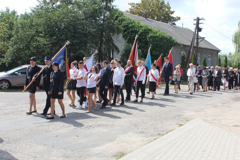 Radzymin. Uroczystości pogrzebowe ks. Zdzisława Kupiszewskiego