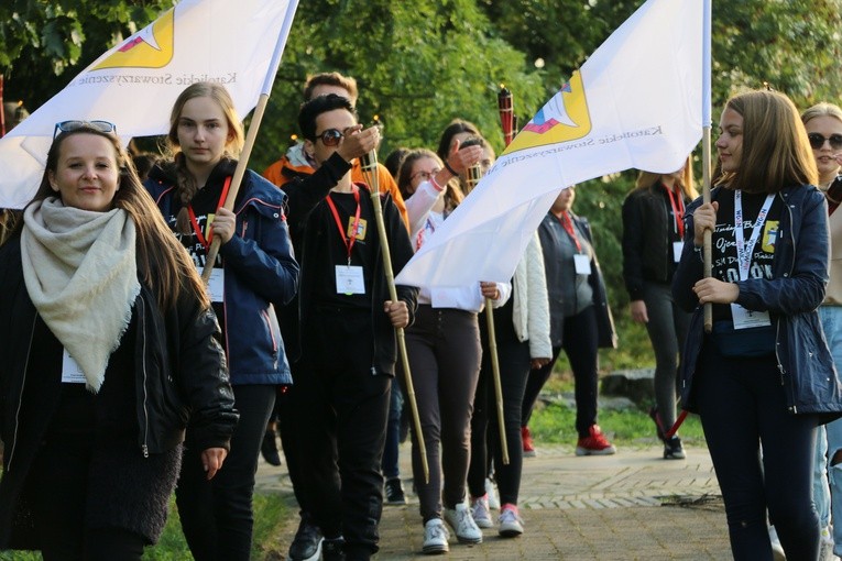 Rostkowo. Pielgrzymka młodzieży