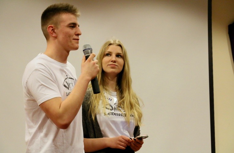 Czuwanie młodzieży 