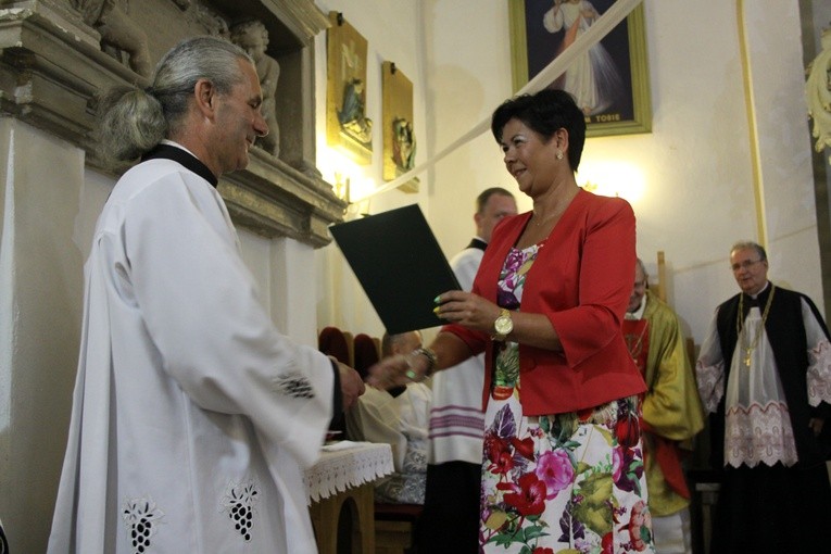 Poświęcenie prac remonotowo-budowlanych w kościele św. Anny w Kobylnikach 