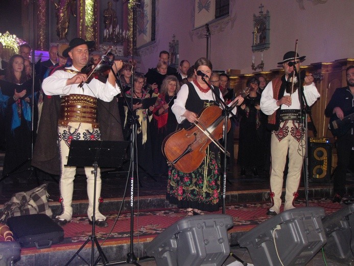 Koncert papieski w Przasnyszu