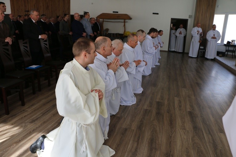 Rekolekcje dla nadzwyczajnych szafarzy Komunii św.