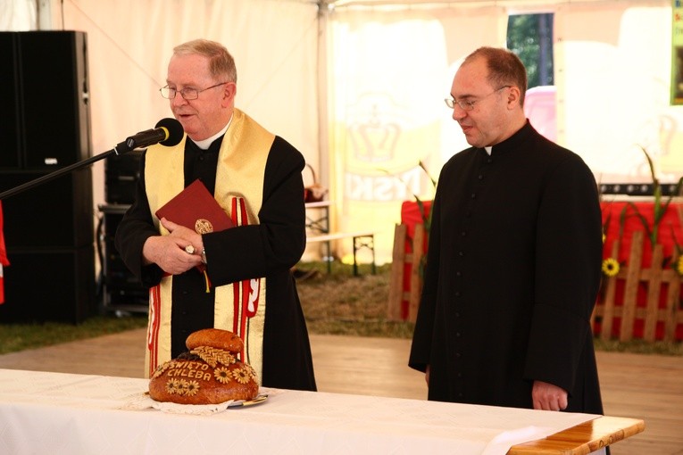 Strzebiń. VI święto chleba