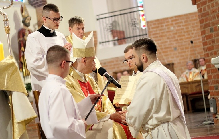Święcenia kapłańskie w diecezji elbląskiej