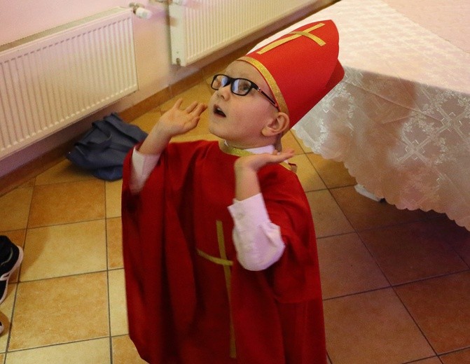 Bal Wszystkich Świętych Domowego Kościoła