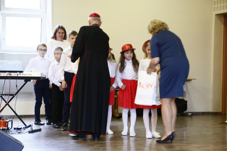 Gala konkursu "Pieśń niesiemy w darze"
