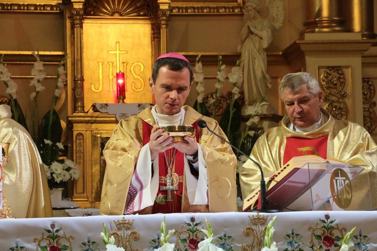 Jubileusz szkoły w Radzanowie