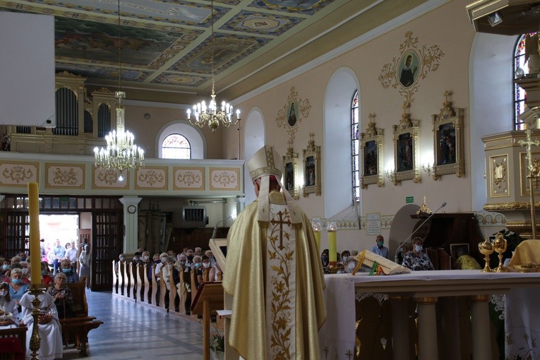 Odnowiony kościół w Lipowcu Kościelnym