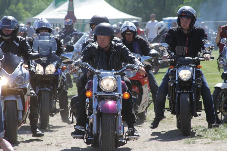 Motocykliści w Ciechanowie