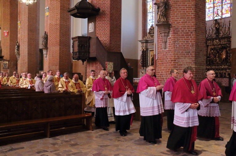 Msza św. dziękczynna w katedrze św. Mikołaja