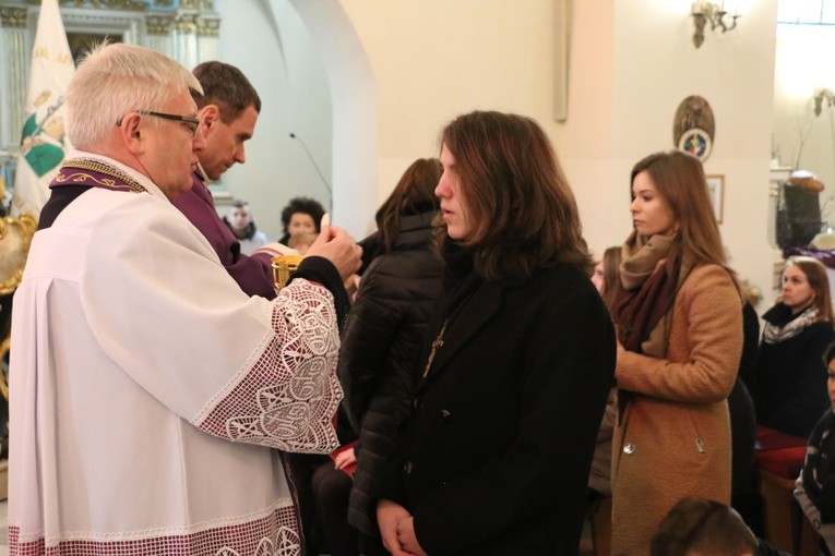 Bierzmowanie w Karniewie