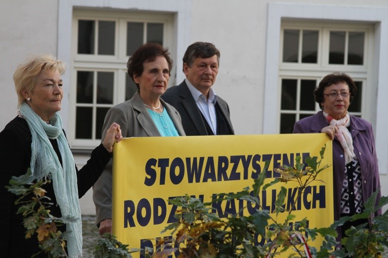 Dęby pamięci
