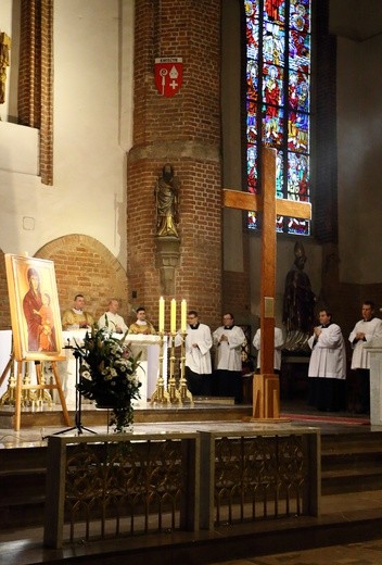 Symbole ŚDM - Katedra św. Mikołaja, dzień drugi 