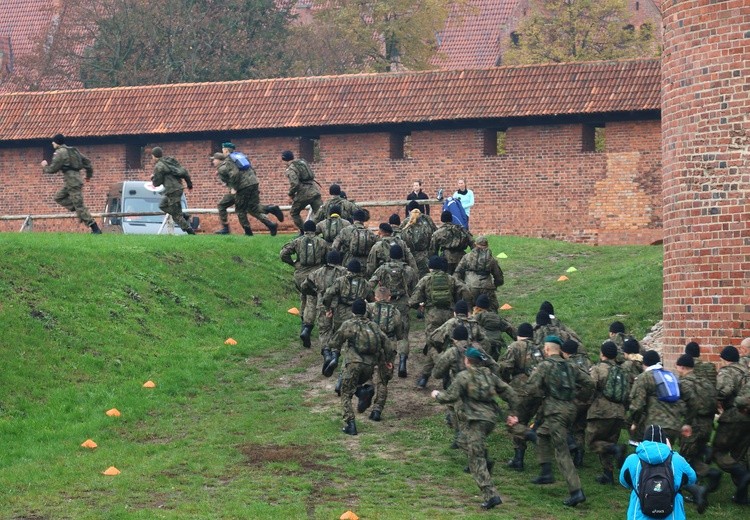 Mistrzostwa Sojuszniczego Dowództwa Sił Powietrznych NATO w biegach przełajowych 