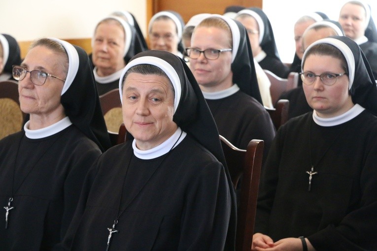 Obłóczyny u sióstr pasjonistek