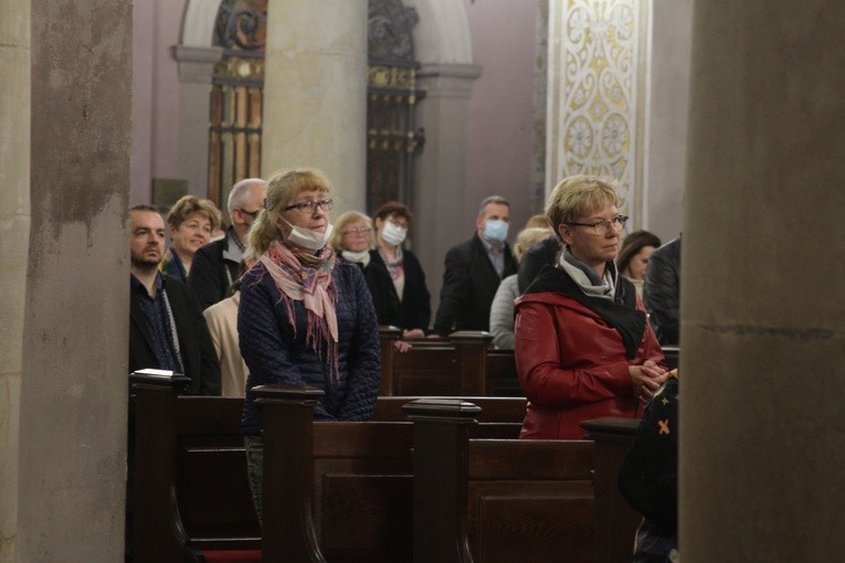 Płock. Wigilia Zesłania Ducha Świętego