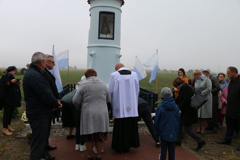 Nowe Niestępowo (Pokrzywnica). Poświęcenie zabytkowej kapliczki