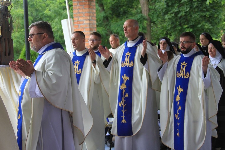 Obory. Spotkanie rodziny karmelitańskiej
