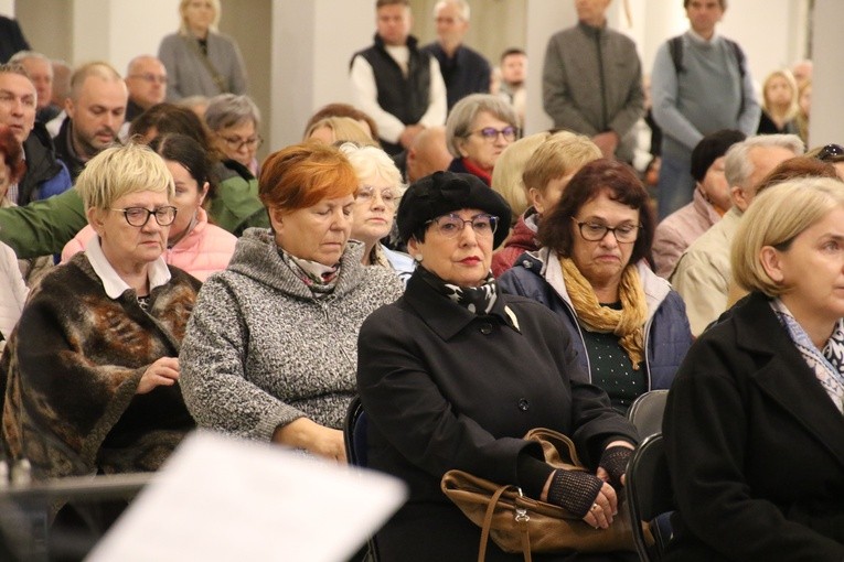 Płock. Ku czci św. Faustyny