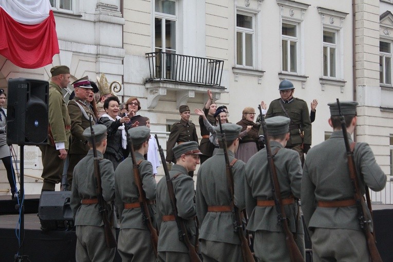 95 lat z Krzyżem Walecznych