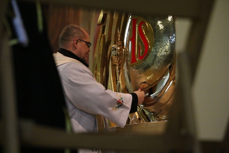Ciechanów. Uroczystości w parafii MB Fatimskiej