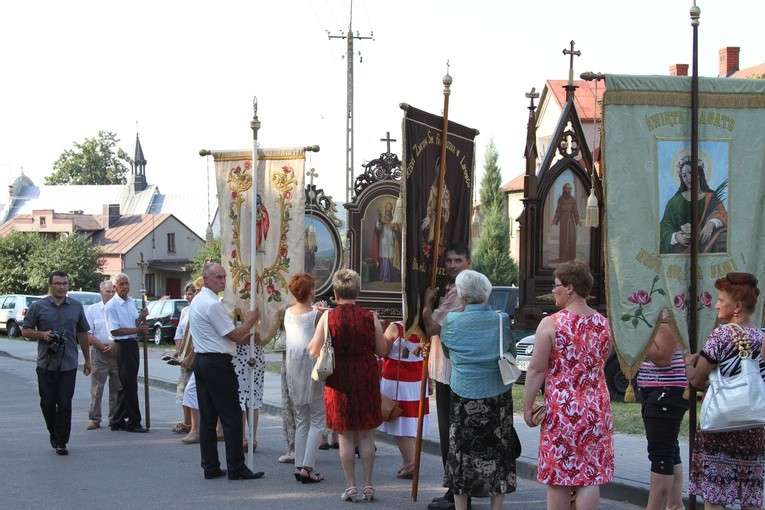 Lipowiec Kościelny. Nawiedzenie w parafii św. Mikołaja