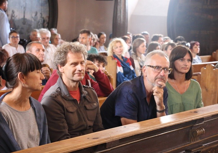 Otwarcie lapidarium w Rodowie