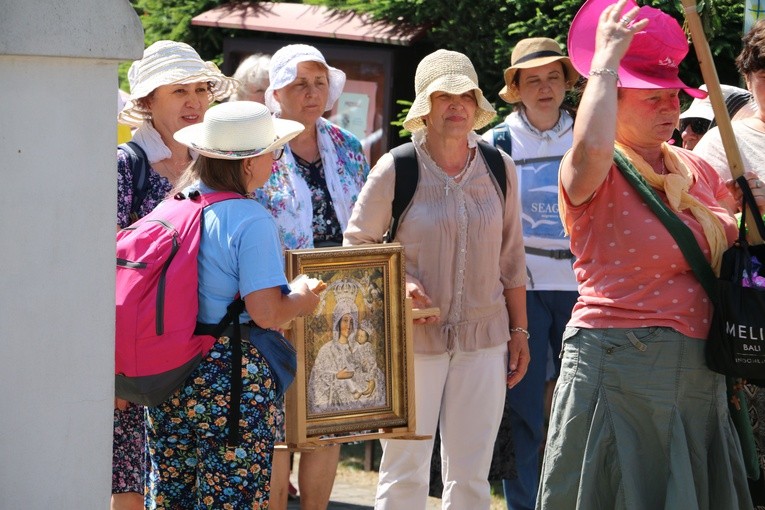 Malużyn. Pielgrzymka do Gietrzwałdu