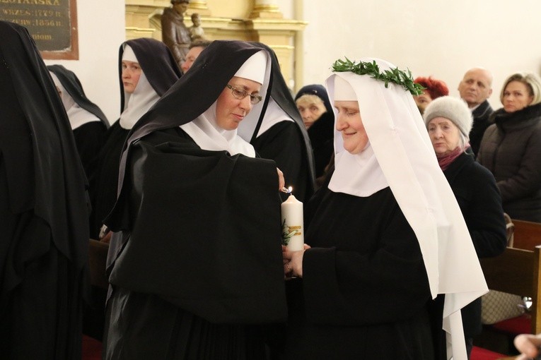Śluby wieczyste u benedyktynek w Sierpcu