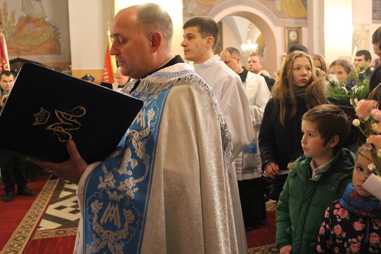 Pomiechowo I. Nawiedzenie w parafii św. Anny