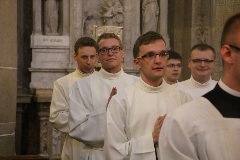 Święcenia diakonatu 