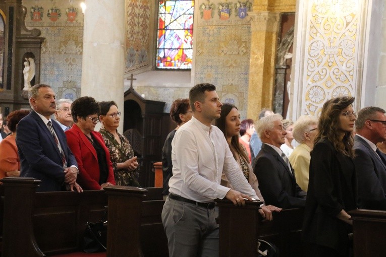Płock. Święcenia kapłańskie - cz. 1