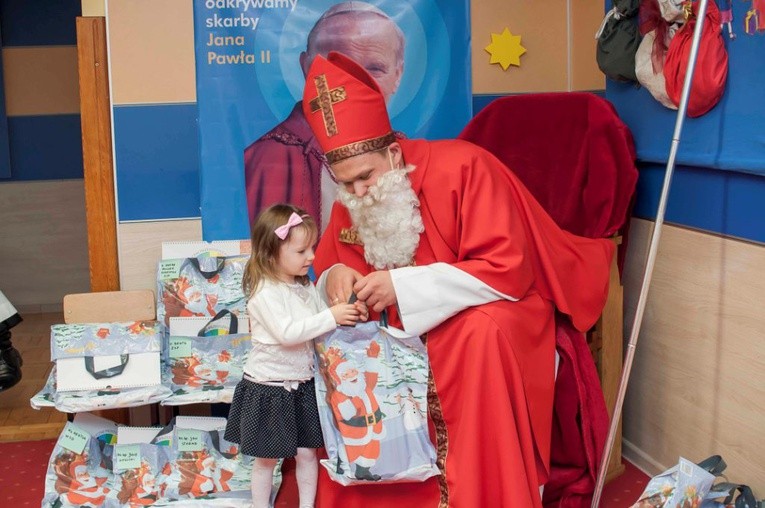 Święty Mikołaj w przedszkolu bł. Franciszki