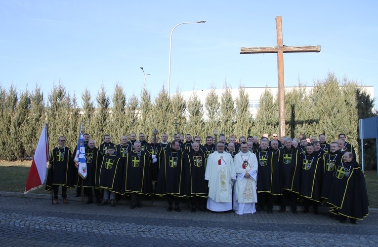 Płock. Rycerze św. Jana Pawła II w parafii Świętego Krzyża