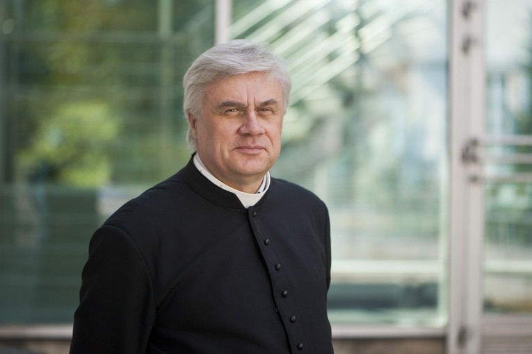 Z żywą Biblią
