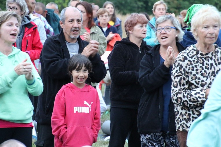 Pielgrzymka. Apel w Wierzchowisku - cz. 2