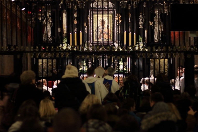 Czuwanie maturzystów