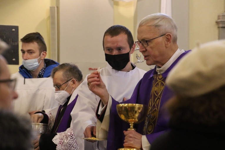 Drobin. Poświęcenie odnowionego wnętrza kościoła
