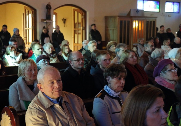 Wprowadzenie relikwii do kościoła Miłosierdzia Bożego w Malborku