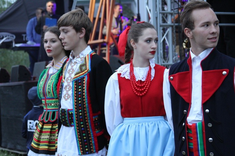 Znaki ŚDM w Płocku - Podolszyce