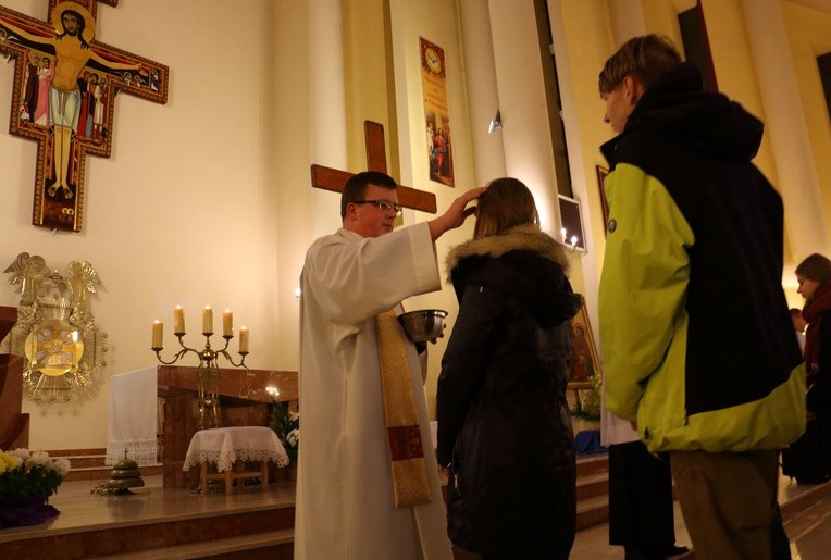 Symbole ŚDM - Iława, Brat Albert