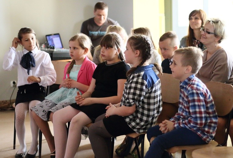Konkurs piosenki religijno-papieskiej