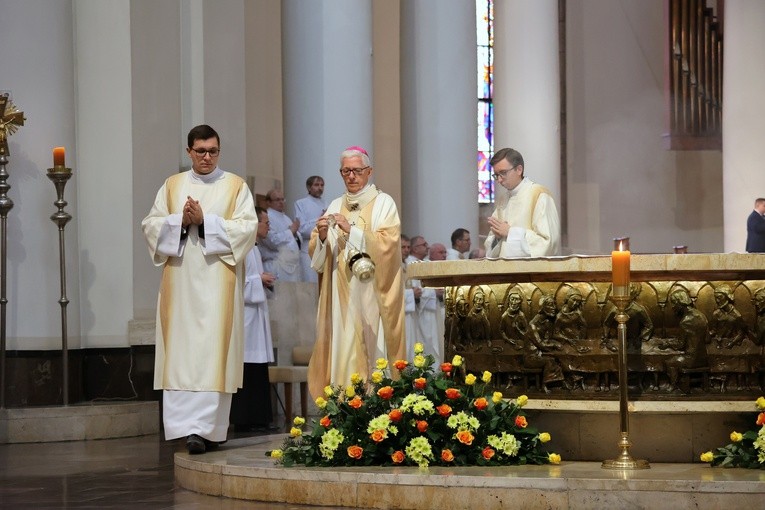Katowice. Dzięczynienie za synod cz. 2
