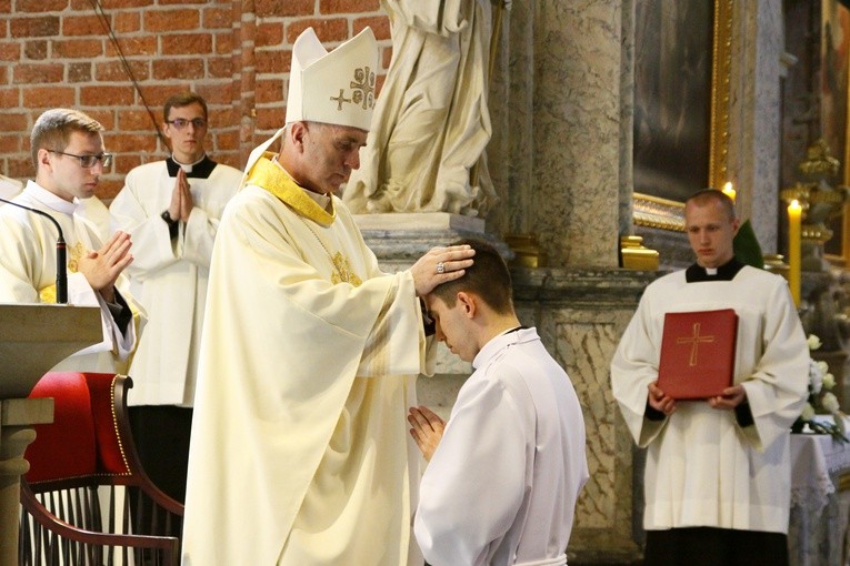 Święcenia diakonatu w Rudach