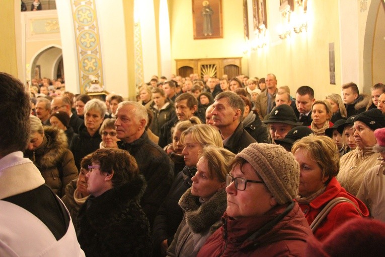 Winnica. Nawiedzenie w parafii Matki Bożej Pocieszycielki Strapionych