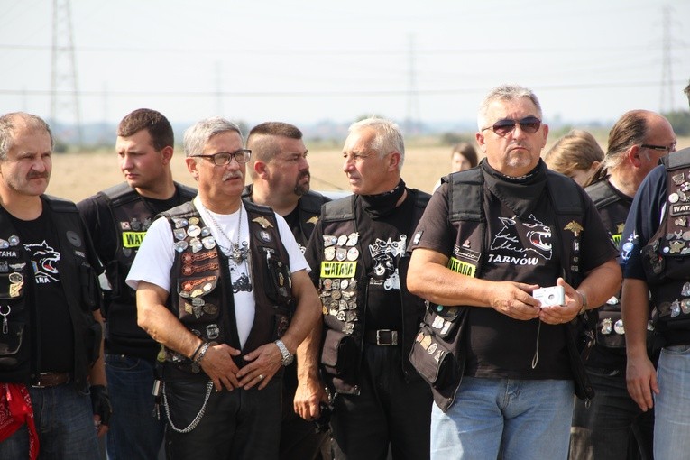 Odsłonięcie pomnika w Radłowie