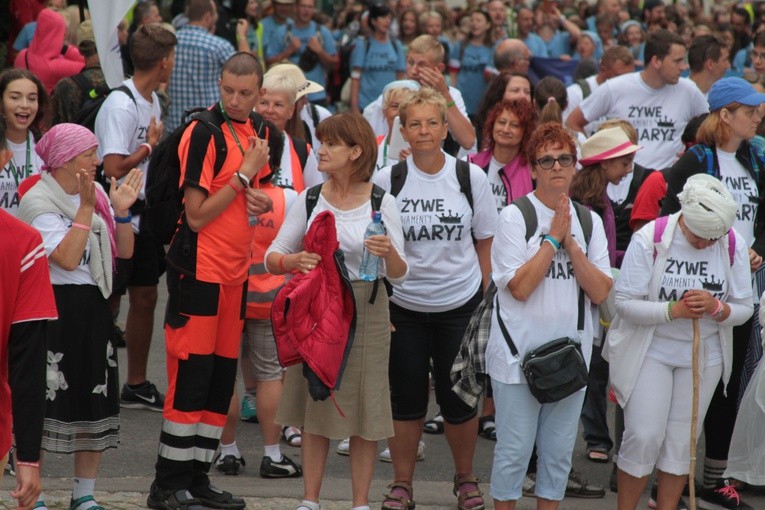 Pielgrzymka. Jasna Góra (część 1)