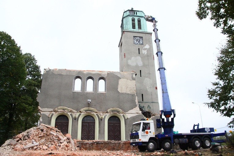 Rozbiórka kościoła w Bytomiu, cz. 2