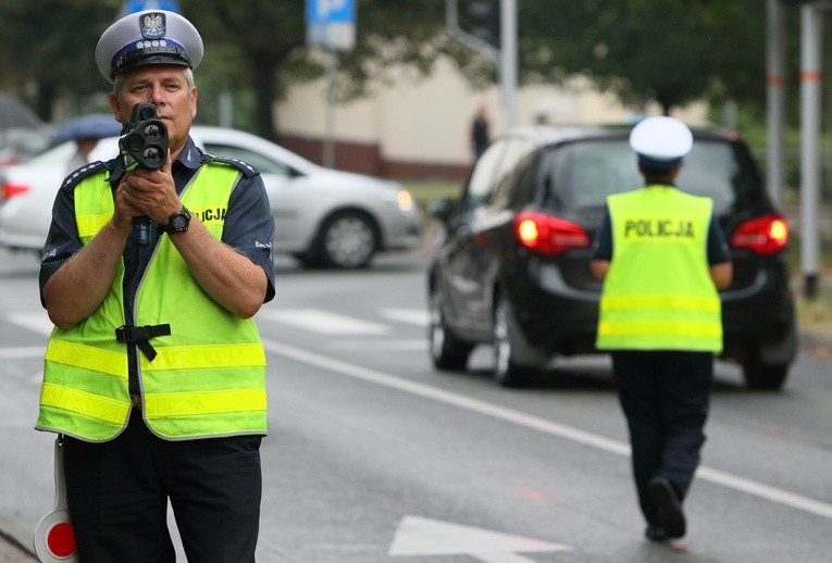 Śląska policja zapowiada wzmożone kontrole 1 listopada