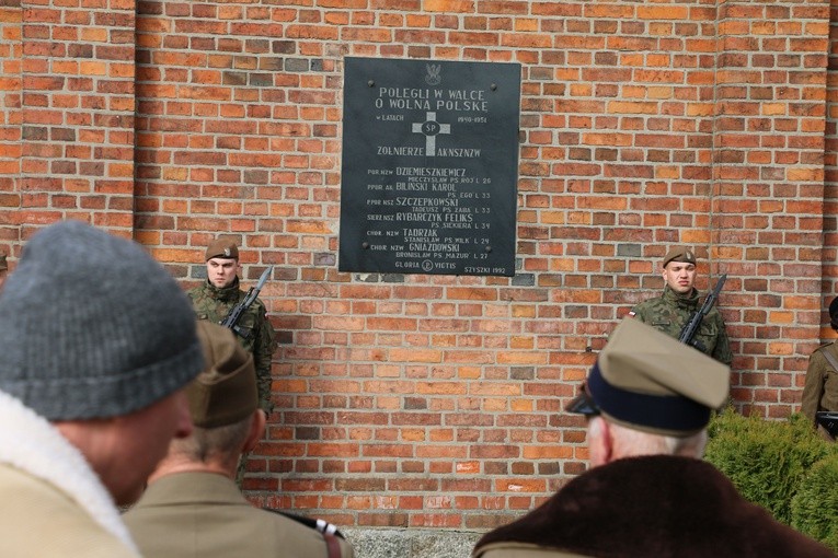 Szyszki. 71. rocznica śmierci Roja i Mazura